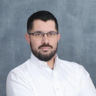 Raymond-Velez.jpg